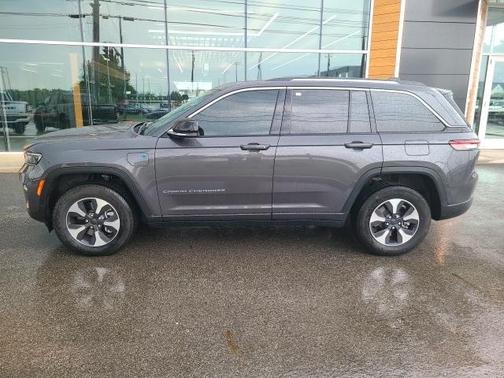 2023 Jeep Grand Cherokee 4xe Base