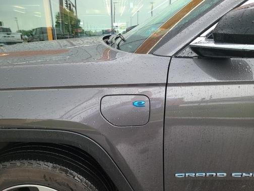 2023 Jeep Grand Cherokee 4xe Base