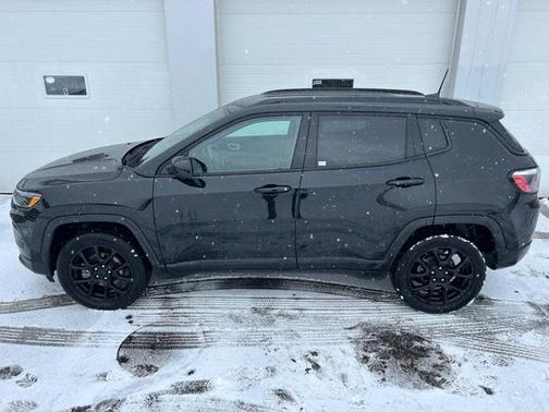 2022 Jeep Compass Altitude