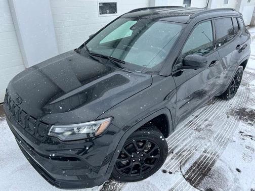 2022 Jeep Compass Altitude