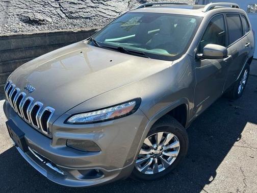 2016 Jeep Cherokee Overland