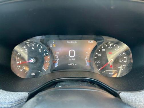 Diamond Black 2022 Jeep Compass Latitude