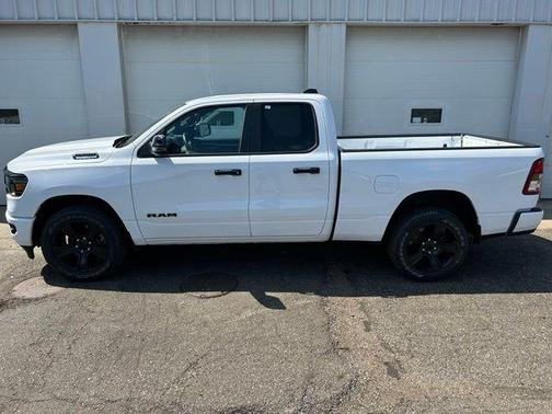 Bright White Clearcoat 2023 RAM 1500 Big Horn