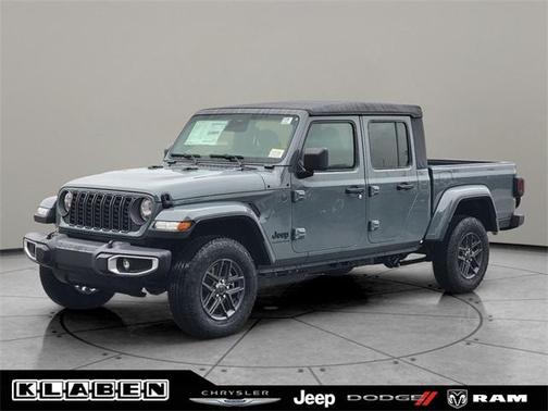 2026 Jeep Gladiator Sport
