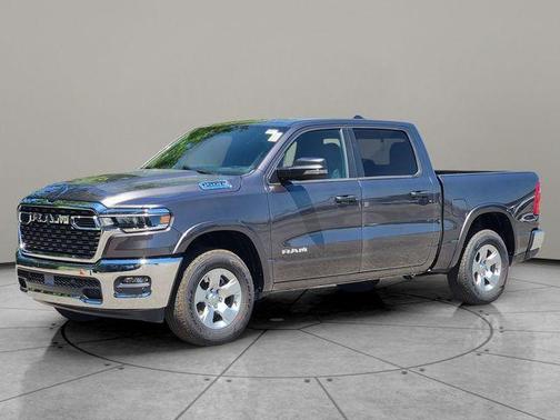 Granite Crystal Clearcoat Metallic 2026 RAM 1500 Big Horn/Lone Star