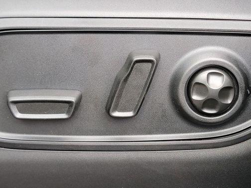 Metallic 2026 Jeep Grand Cherokee L Limited