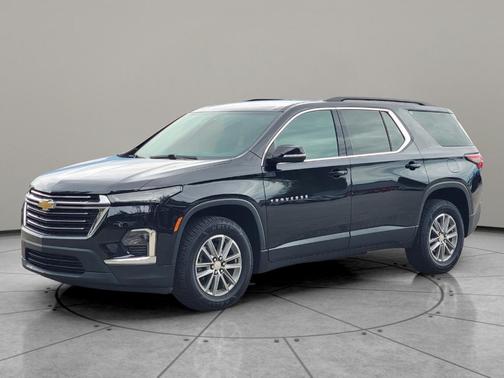 Mosaic Black Metallic 2023 Chevrolet Traverse LT Leather