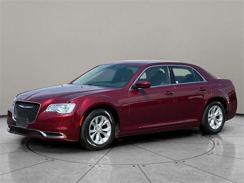2019 Chrysler 300 Touring