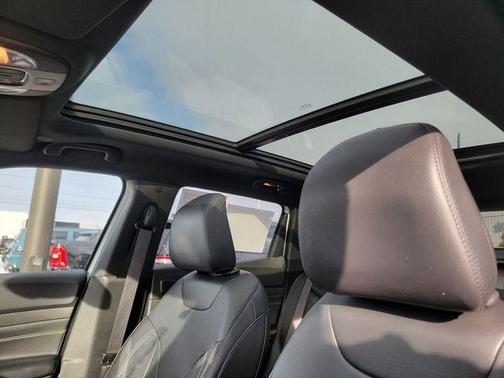 2023 Jeep Compass Altitude