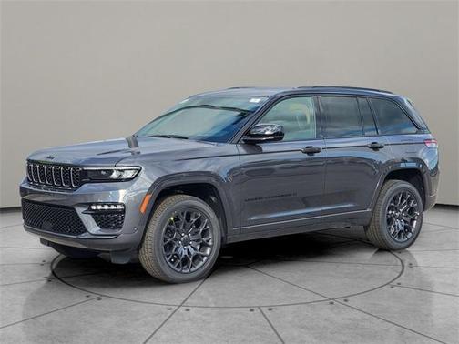 2025 Jeep Grand Cherokee Summit