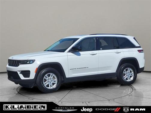 2022 Jeep Grand Cherokee Laredo