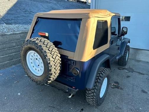 2004 Jeep Wrangler X
