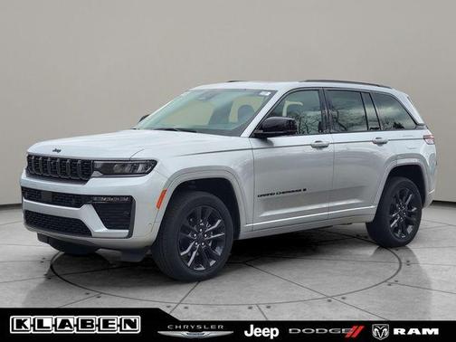 Silver Zynith 2026 Jeep Grand Cherokee Limited
