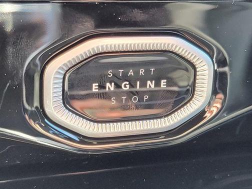 Diamond Black 2026 Jeep Grand Cherokee Limited