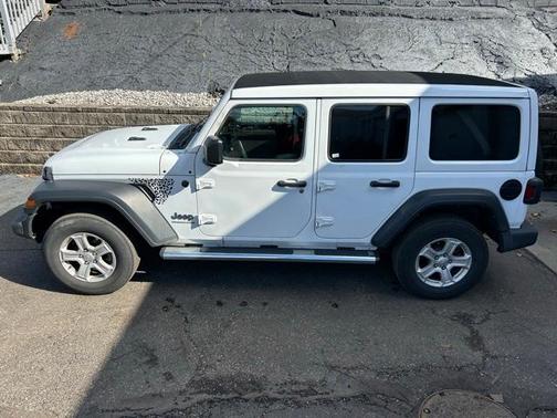 2023 Jeep Wrangler Sport
