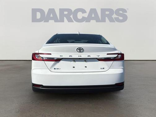 Ice 2025 Toyota Camry LE