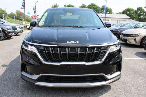 2022 Kia Carnival LXS