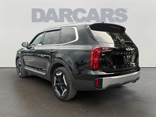 Ebony Black 2023 Kia Telluride S