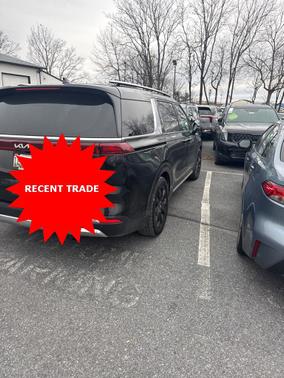 2022 Kia Carnival SX