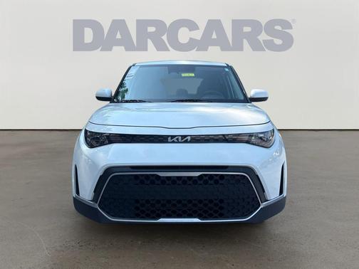 Snow White Pearl 2024 Kia Soul LX