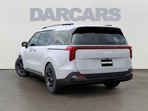 Snow White Pearl 2026 Kia Carnival