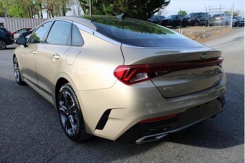 2021 Kia K5 EX
