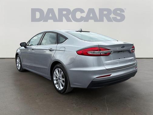 Silver Metallic 2020 Ford Fusion Hybrid SE