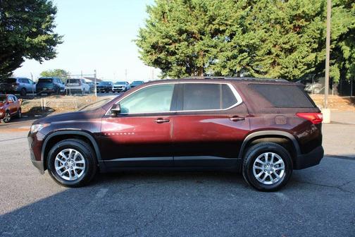 2020 Chevrolet Traverse LT Cloth