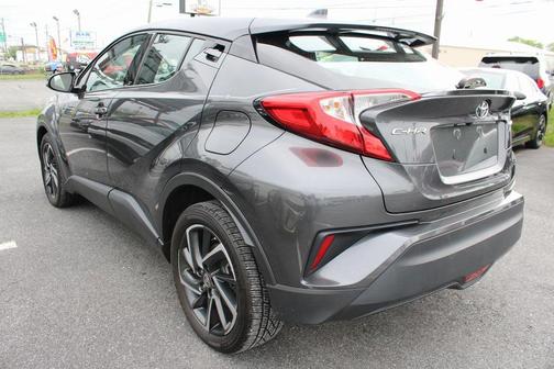2021 Toyota C-HR LE