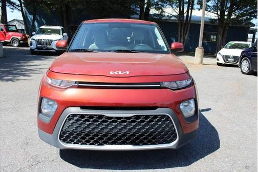 2022 Kia Soul LX