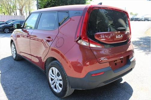 2022 Kia Soul LX
