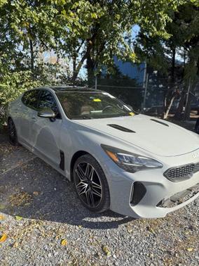 2022 Kia Stinger GT1