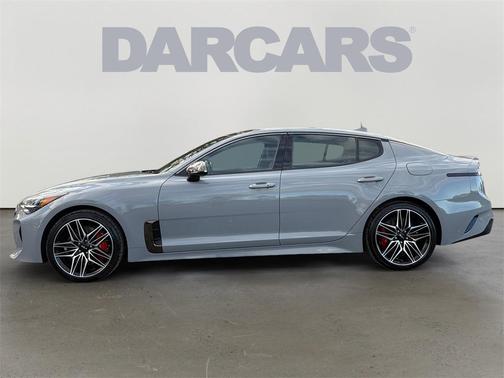2022 Kia Stinger GT1