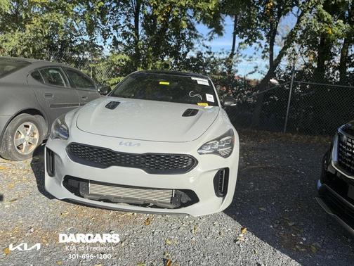2022 Kia Stinger GT1