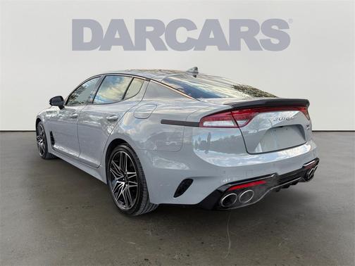2022 Kia Stinger GT1