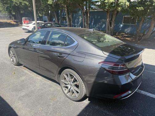 2023 Genesis G70 2.0T AWD