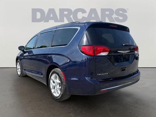 Jazz Blue Pearlcoat 2017 Chrysler Pacifica Touring-L