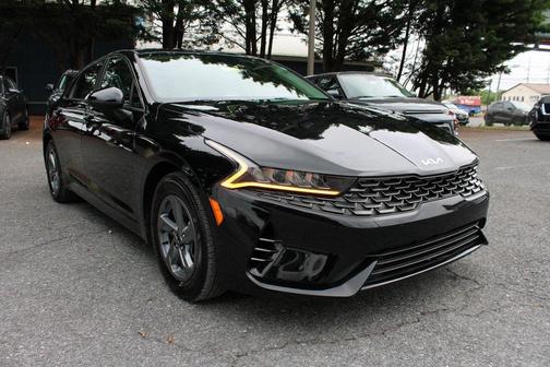2022 Kia K5 LX