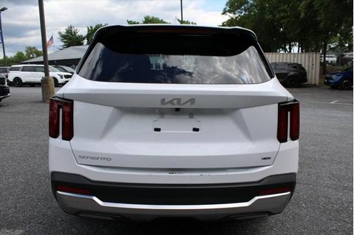 2024 Kia Sorento S