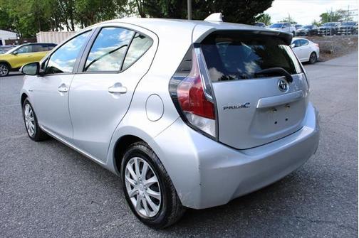 2015 Toyota Prius c Two