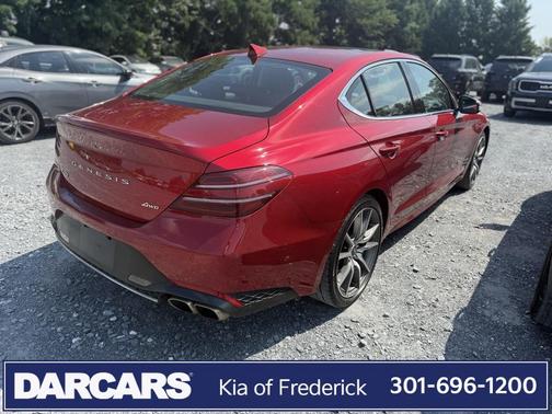 2022 Genesis G70 2.0T AWD