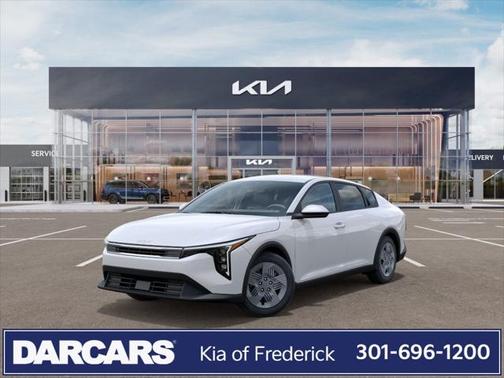 2025 Kia K4 LX