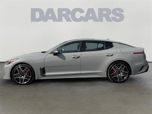 2022 Kia Stinger GT1
