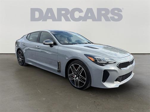 2022 Kia Stinger GT1