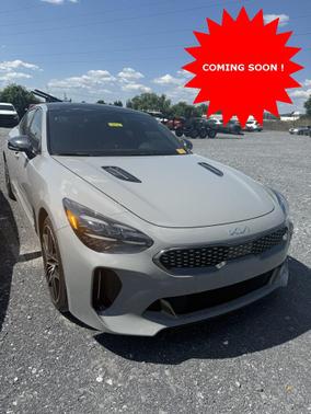 2022 Kia Stinger GT1