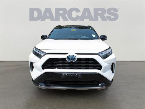 2024 Toyota RAV4 Hybrid SE
