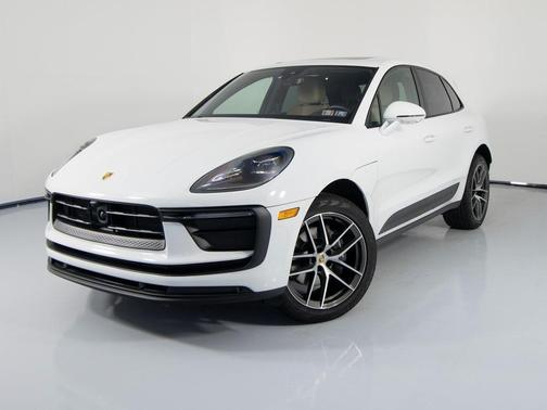 2025 Porsche Macan 