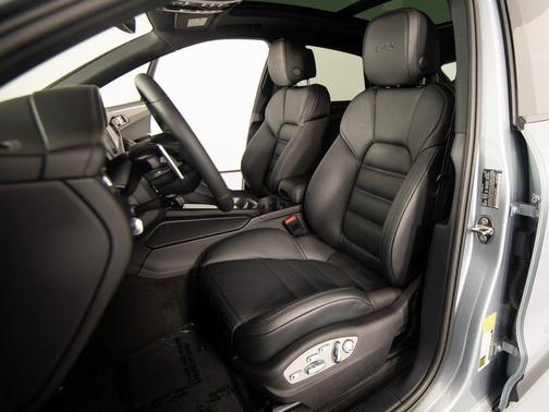 2026 Porsche Macan GTS