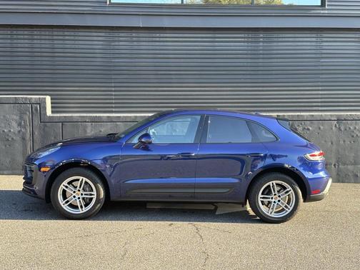 2025 Porsche Macan