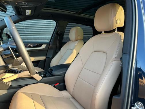 2025 Porsche Cayenne Cayenne